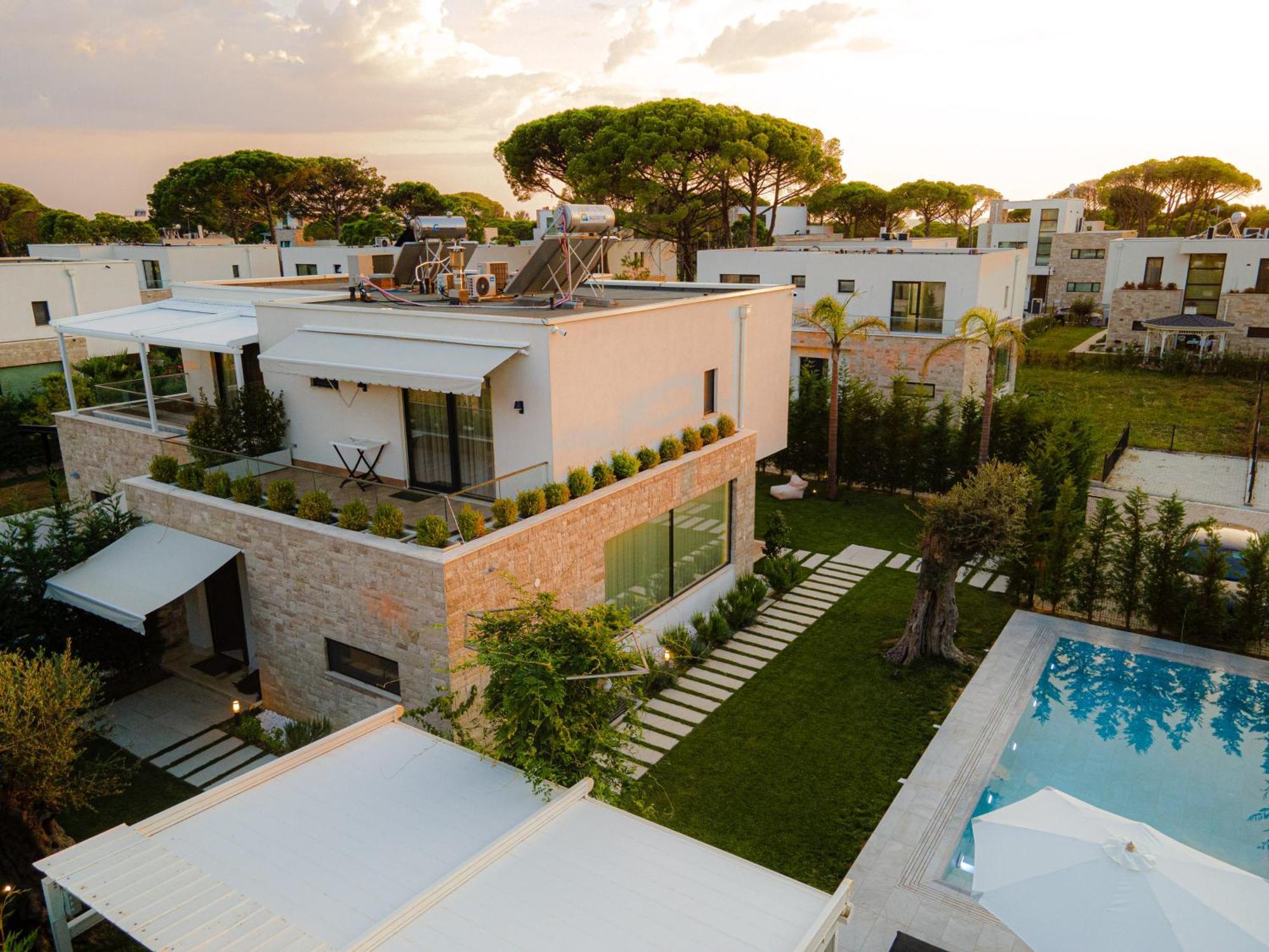 Sanpietro Vacation Rentals Plazhi San Pietro Exterior photo